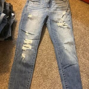 Buckle Light Blue Distressed Skinny Jeans